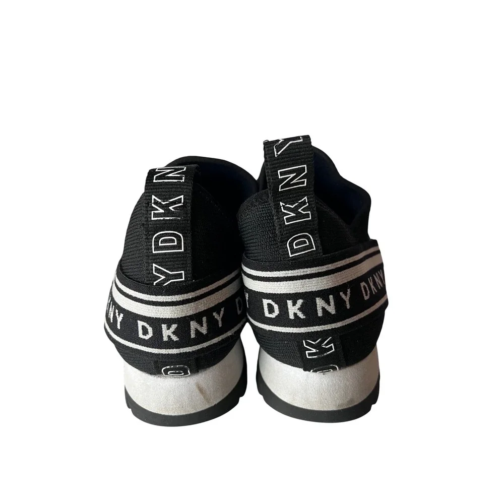 DKNY Women's‎ Abbi Lightweight Slip On Comfort Sneaker, Black/White Size 10M